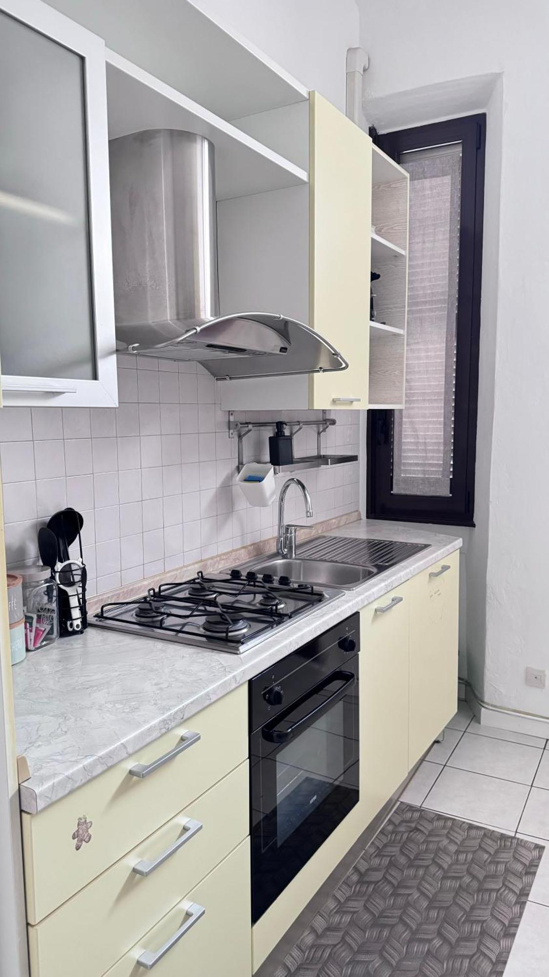 Sawasdee 37 Apartment Monza Exterior photo